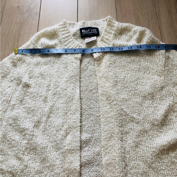 Vintage Bay Club Cream Boucle Oversized Cardigan Size M - Picture 2 of 10